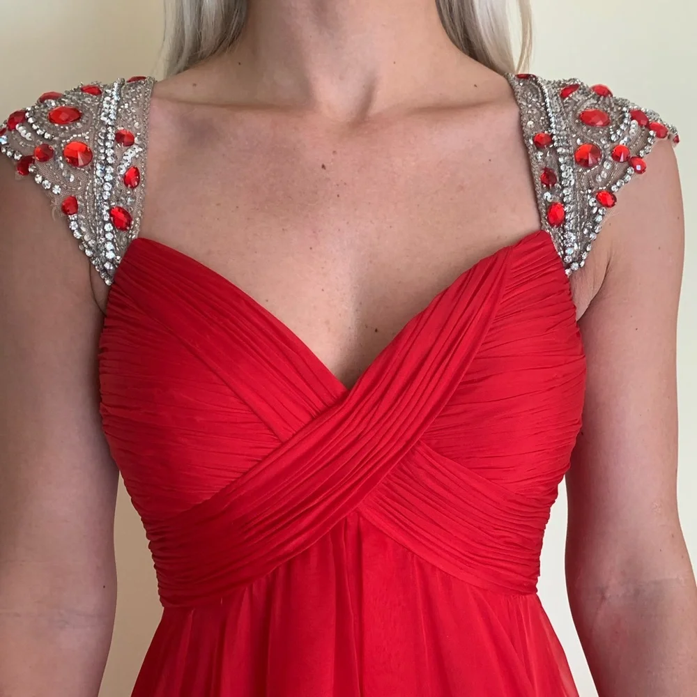 Sherri Hill size 2 prom dress - Picture 3 of 5